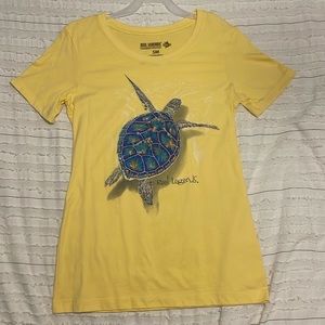 Brand new Reel legends turtle tee